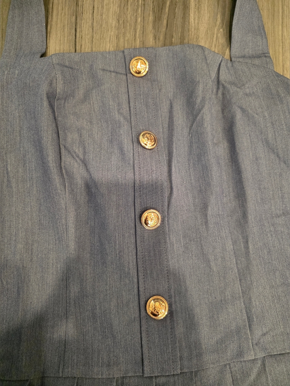 COMMENSE Metal Button Halter Neck Pleated Dress Supersoft Light Blue Medium NWT - Picture 6 of 12